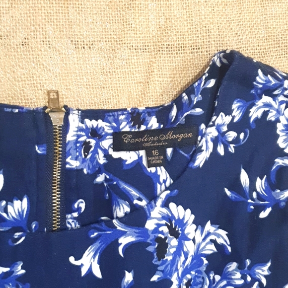 SIZE 16 Caroline Morgan Navy Blue Floral Dress - Picture 3 of 3